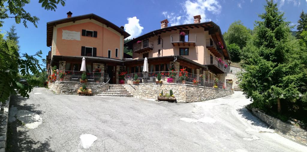 Гостевой дом Agriturismo Cornei Da Nadia Коллио Экстерьер фото