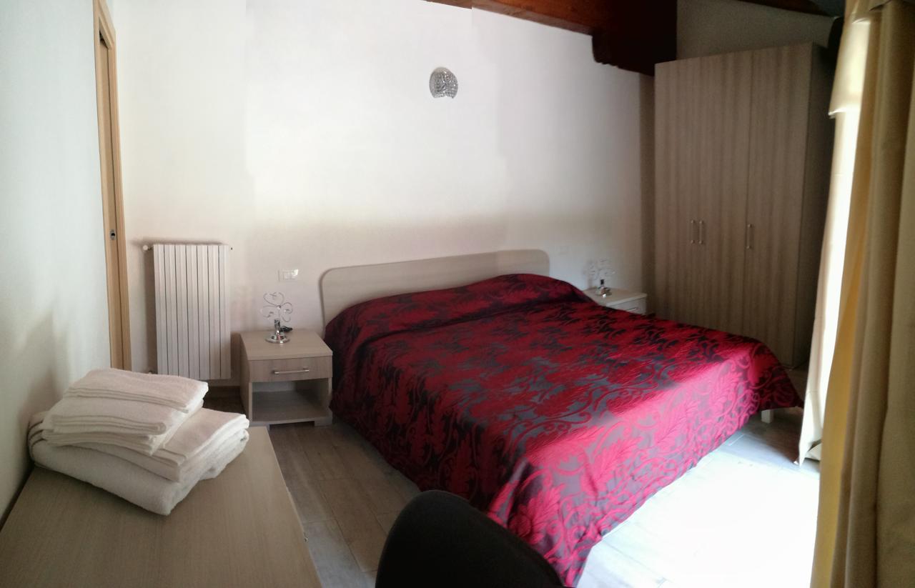 Гостевой дом Agriturismo Cornei Da Nadia Коллио Экстерьер фото